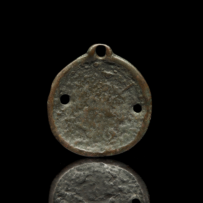 Antiguo amuleto colgante de bronce, Tíbet