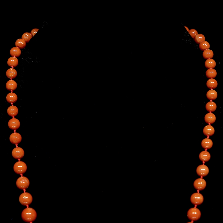 Red coral bead necklace