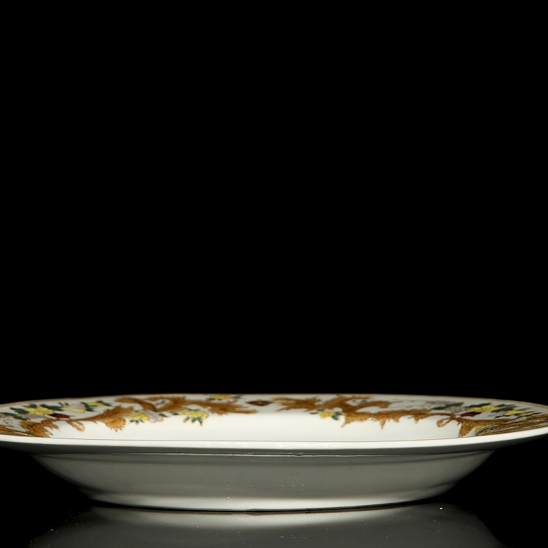 Plato de porcelana