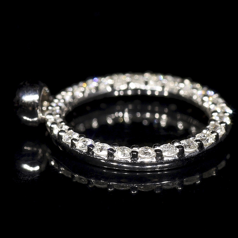 Colgante en oro blanco 18 kt y diamantes
