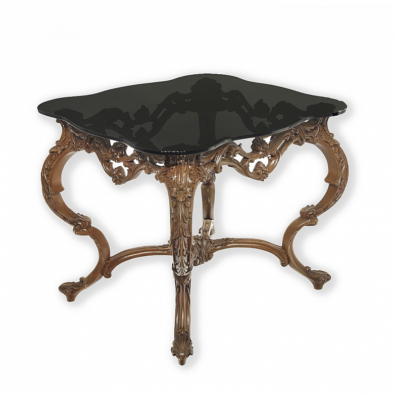 Mariano García (s.XX) Mesa auxiliar estilo Luis XV