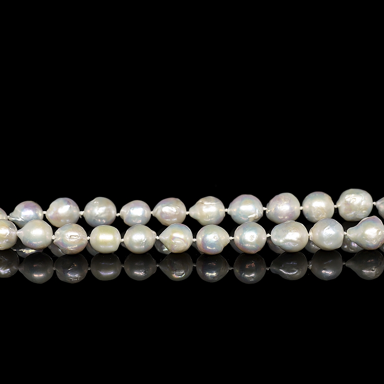 Collar de perlas barrocas australianas