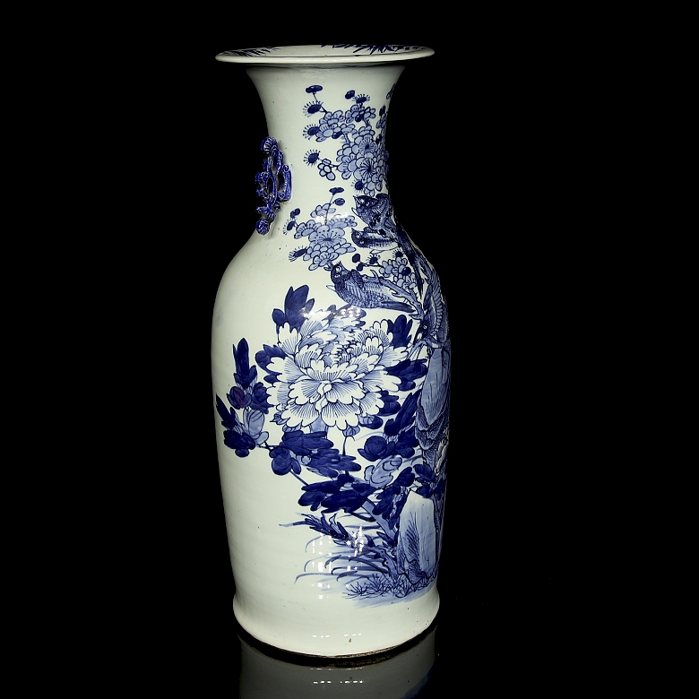 Jarrón de porcelana esmaltada