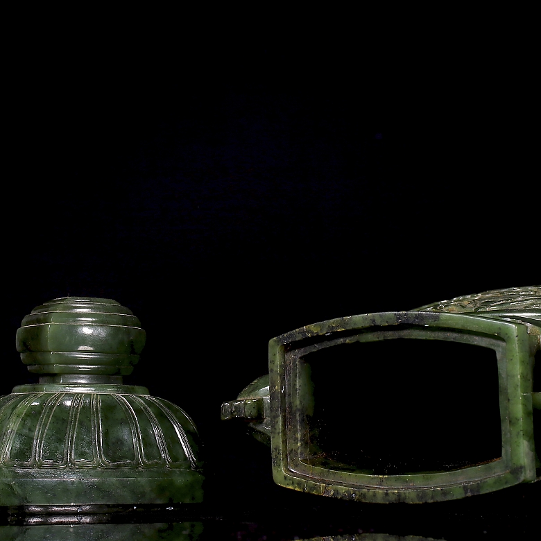 Spinach green jade vase ‘Eight Treasures’, Qing dynasty