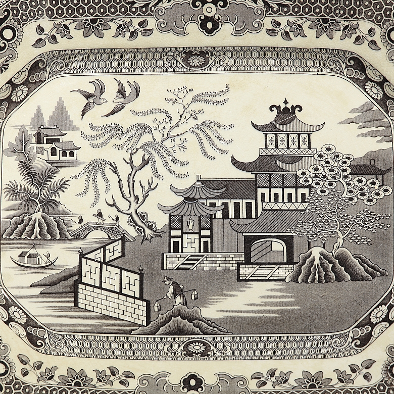 灰色柳叶纹伯利瓷托盘，十九世纪