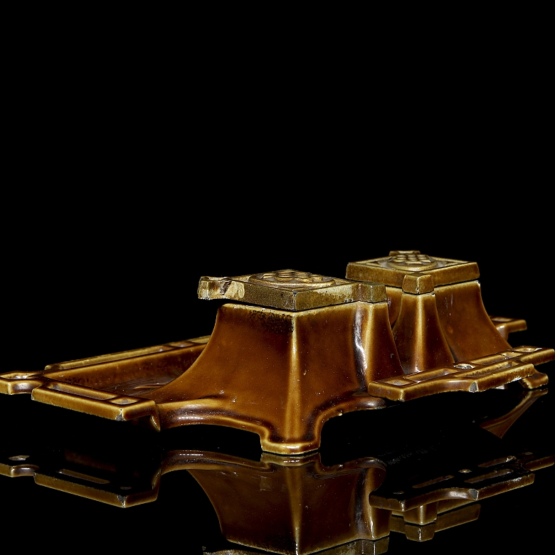 Chinese porcelain writing desk, early 20th century - 4