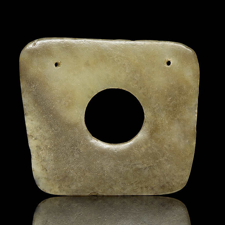 Two Hongshan-style jade pendants - 1