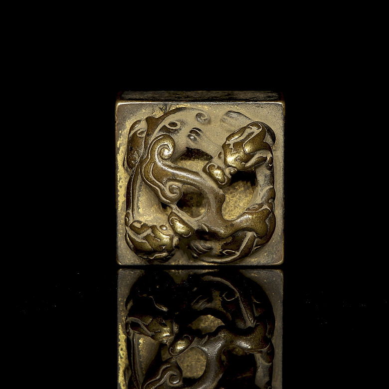Bronze seal 