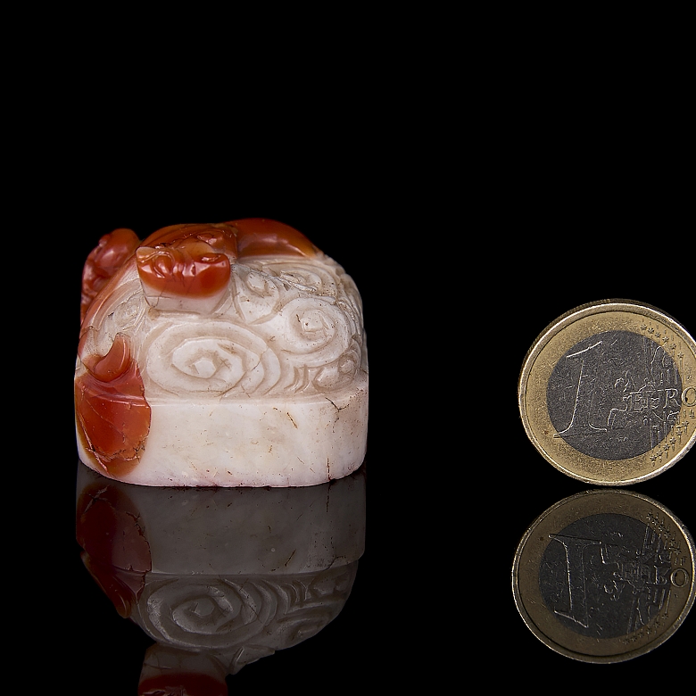 Nanhong seal ‘Beast among clouds’, Qing dynasty