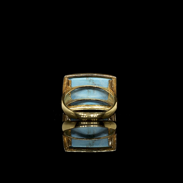 Anillo en oro amarillo de 18k y turquesa