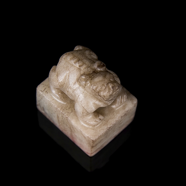 Carved jade ‘Beast’ seal, Ming dynasty
