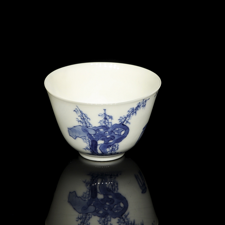 Taza de porcelana 