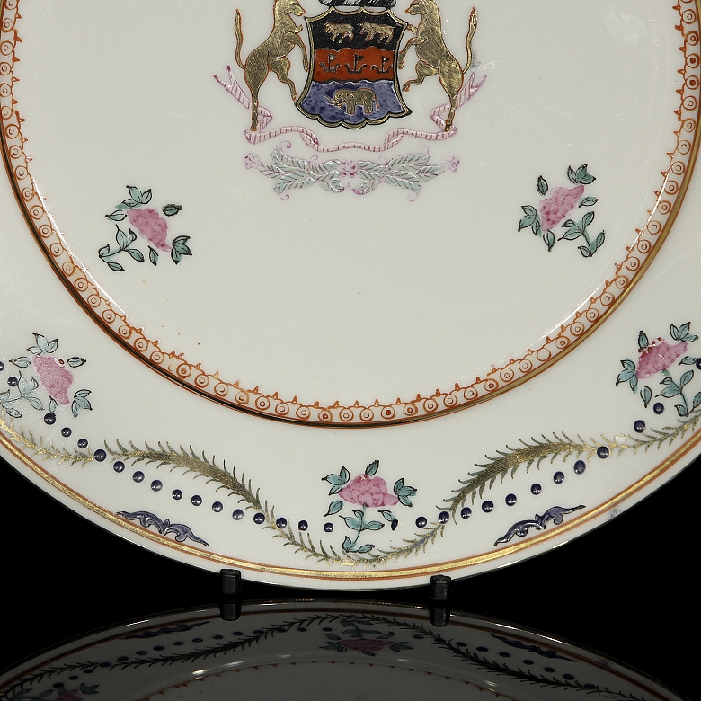Plato de porcelana