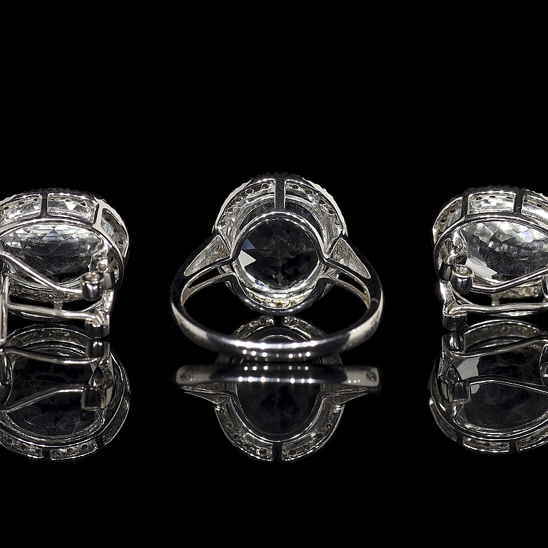 Juego en oro blanco de 18k con aguamarinas y diamantes