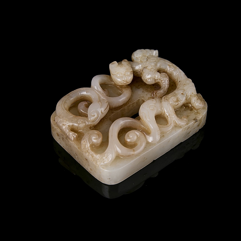 Hetian jade plaque ‘Intertwined Dragons’, Ming dynasty
