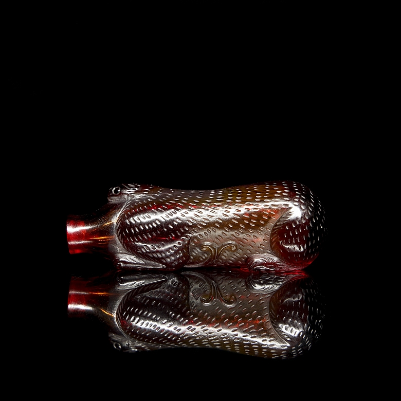 Glass snuff bottle 