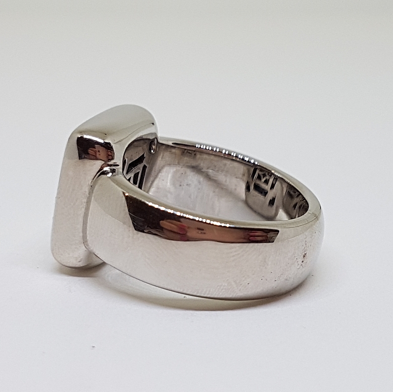 Sello en oro blanco 18k con diamantes - 1