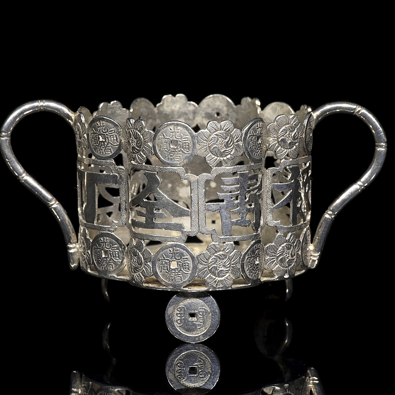 Recipiente de plata china 
