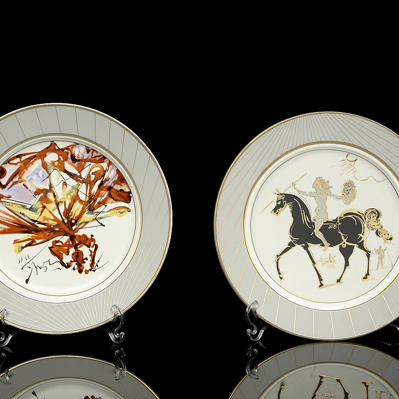 Salvador Dalí (1904-1989) Pareja de platos