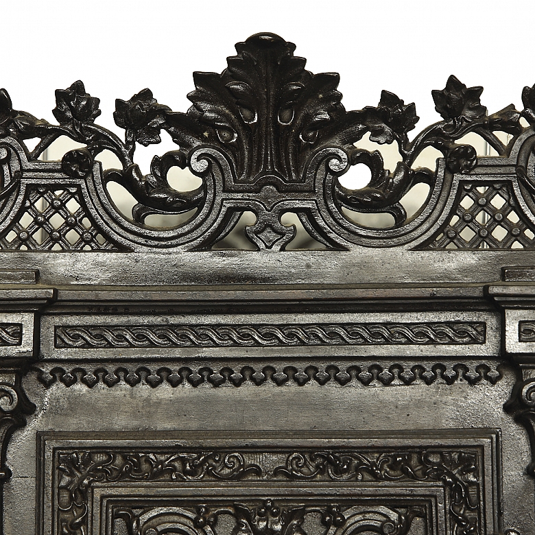 木质与铸铁壁柜，19世纪