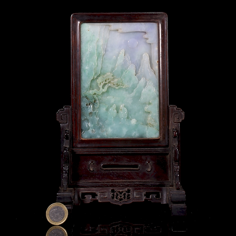 Panel de jadeíta con marco de madera