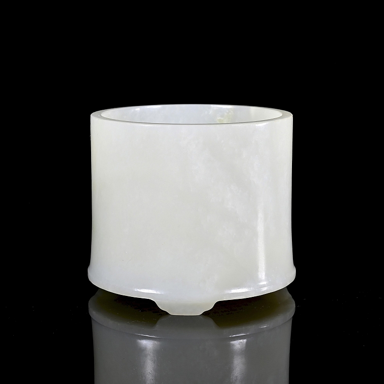 Bote para pinceles de jade blanco de Hetian, Dinastía Qing