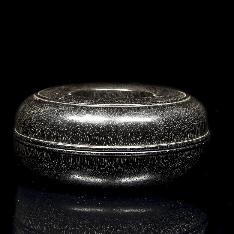 Caja de madera tallada, dinastía Qing