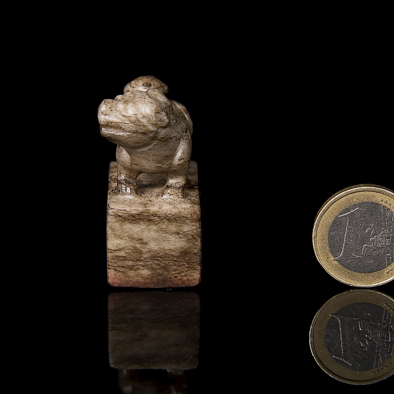 Jade seal ‘Auspicious Beast’, Ming dynasty