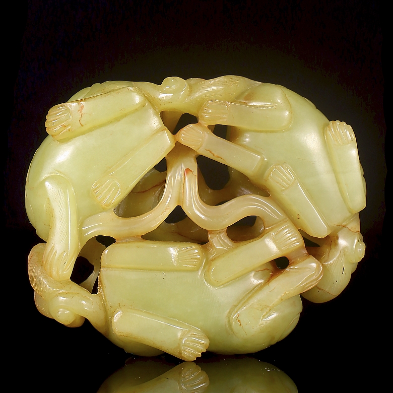 Figura de jade amarillo 