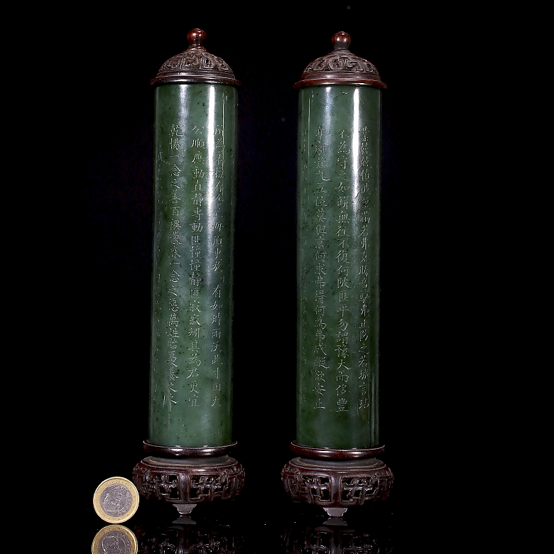 Pareja de porta inciensos de jade espinaca de Hetian 