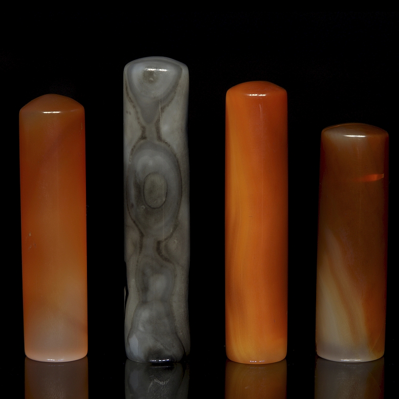 Set of tubular agates, 20th century