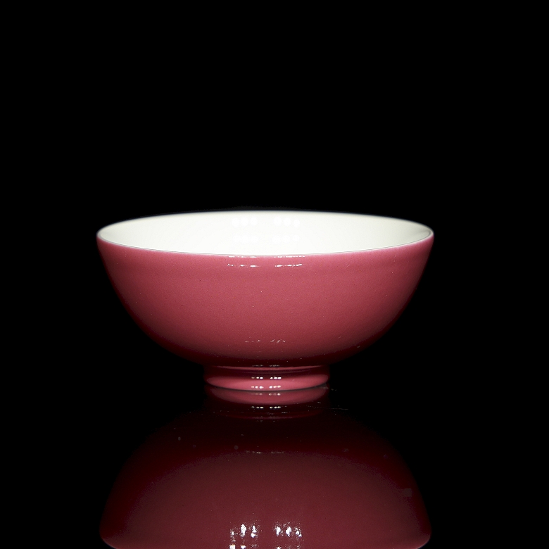 Taza de porcelana esmaltada