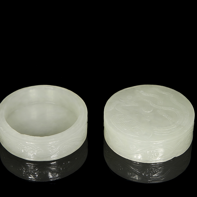 Caja de jade blanco