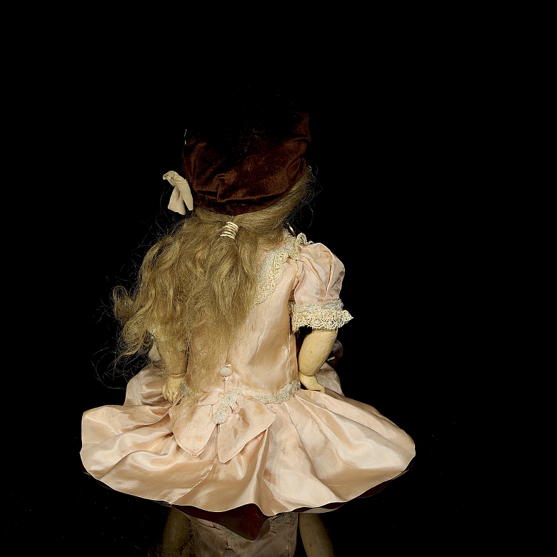 Muñeca de porcelana